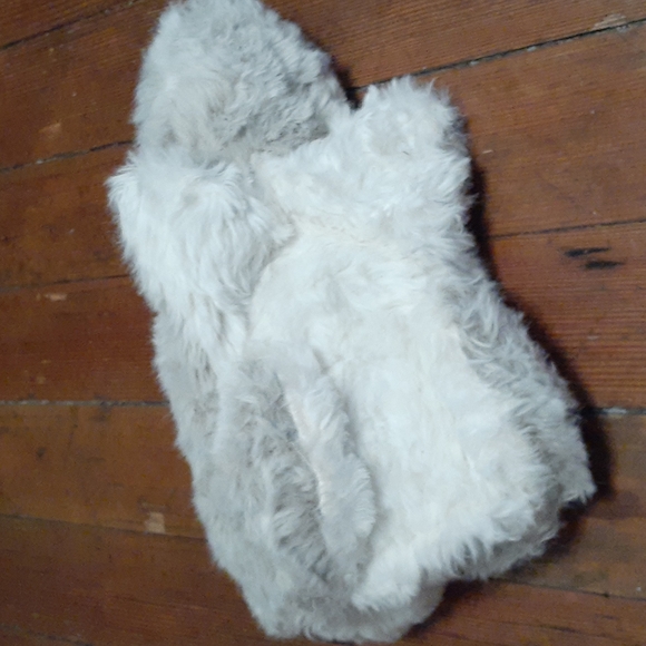 Furry Folk Rabbit hand puppet - Picture 3 of 3